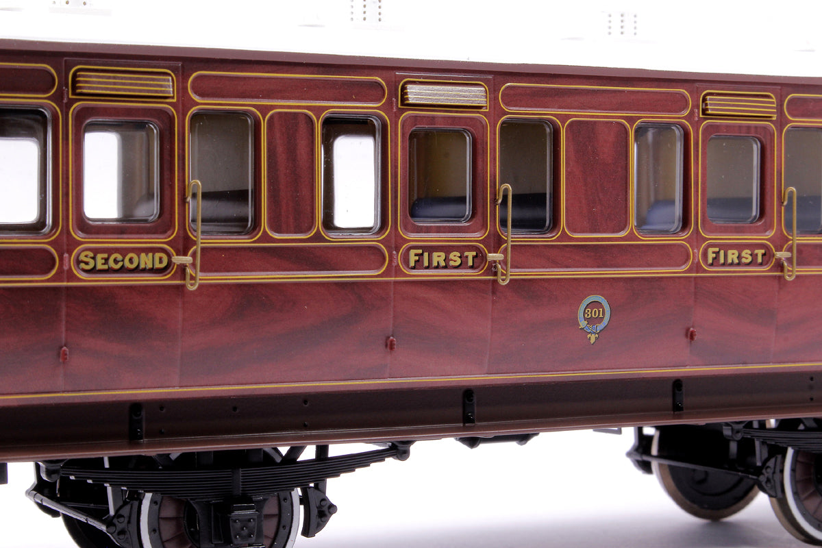 Stroudley 4 Wheel Main Line Oil Lit Composite Mahogany 301 - DCC & Light Bar Fitted