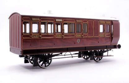 Stroudley 4 Wheel Suburban Oil Lit Brake 3rd Mahogany 918 - DCC & Light Bar Fitted