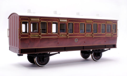 Stroudley 4 Wheel Suburban Oil Lit Composite Mahogany 404 - DCC & Light Bar Fitted