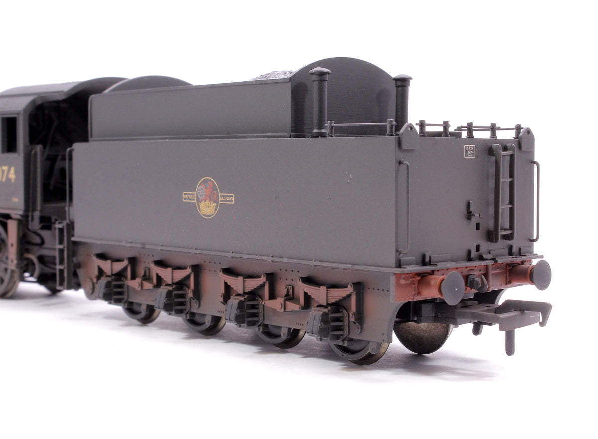 Pre-Owned 32-259A WD Austerity 2-8-0 Steam Locomotive No.90074 BR Black (Late Crest) - Weathered