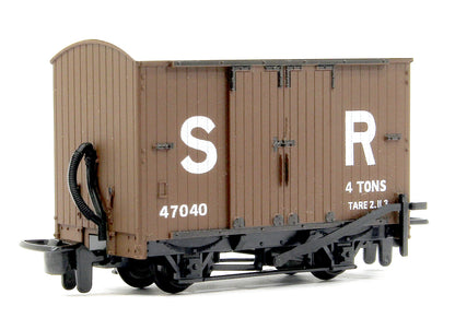 Pre-Owned Box Van, SR Livery No.47040