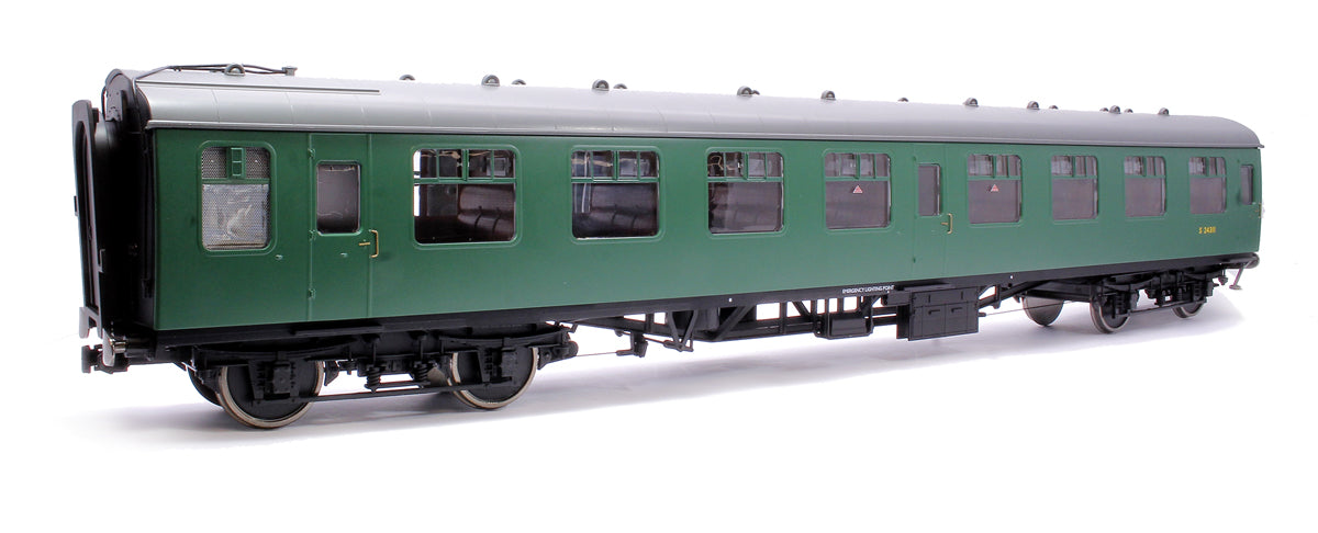 BR Mk1 SR Green SK S24311 with Window Beading