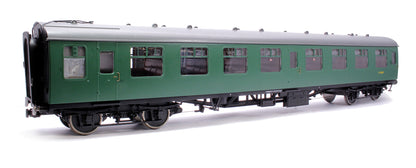 BR Mk1 SR Green SK S24311 with Window Beading