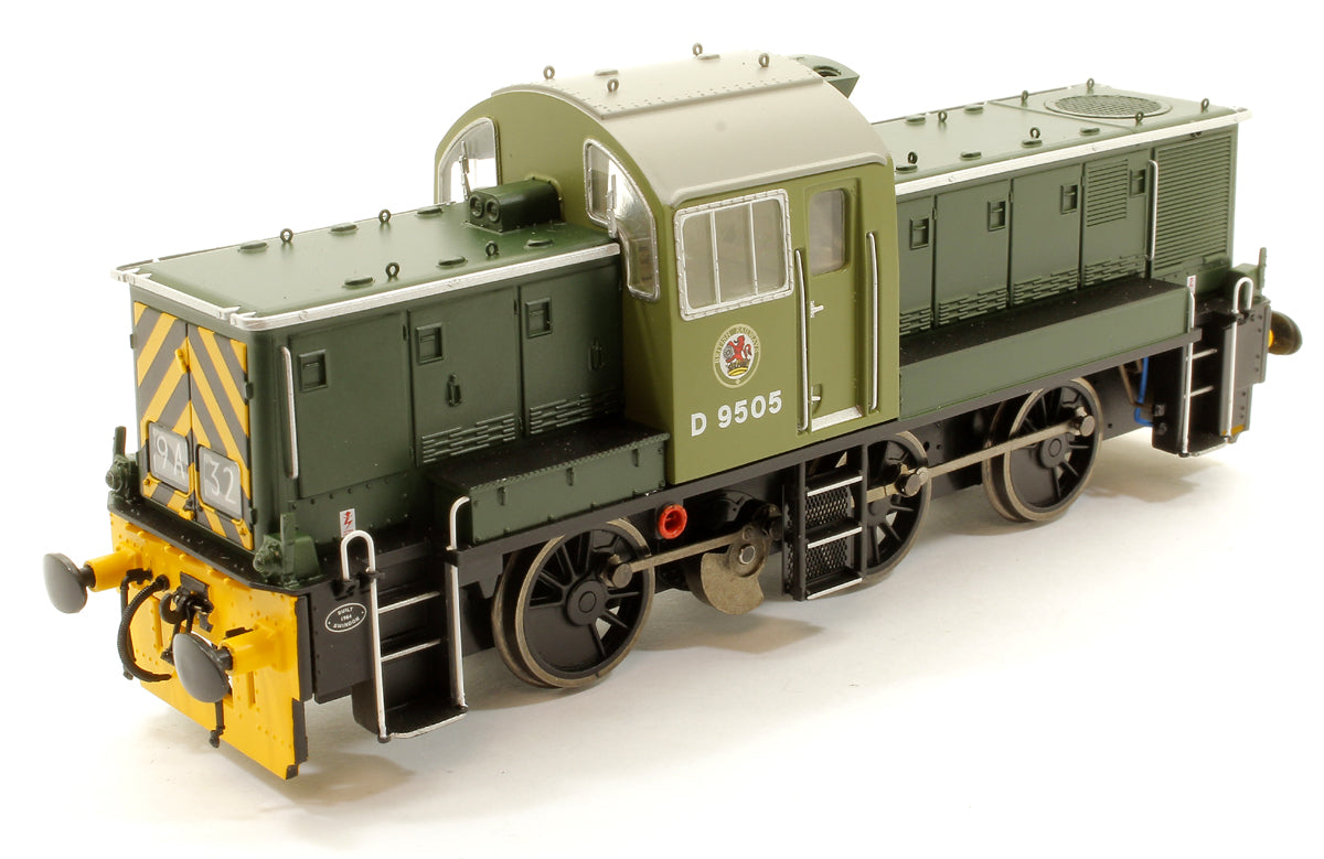 Class 14 BR Two Tone Green Diesel Locomotive with Wasp Ends D9505