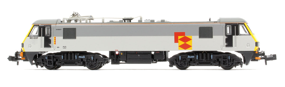 Class 90/0 90037 BR Railfreight Distribution Sector Electric Locomotive