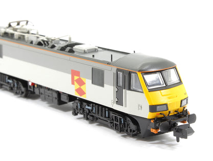 Class 90/0 90037 BR Railfreight Distribution Sector Electric Locomotive