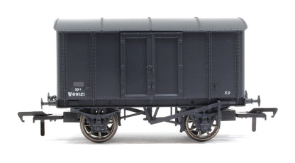 GWR ‘Iron Mink’ Van No. W69121, BR (W) grey