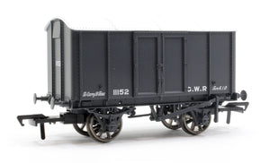 GWR ‘Iron Mink’ Van No. 11152, GWR grey (early)