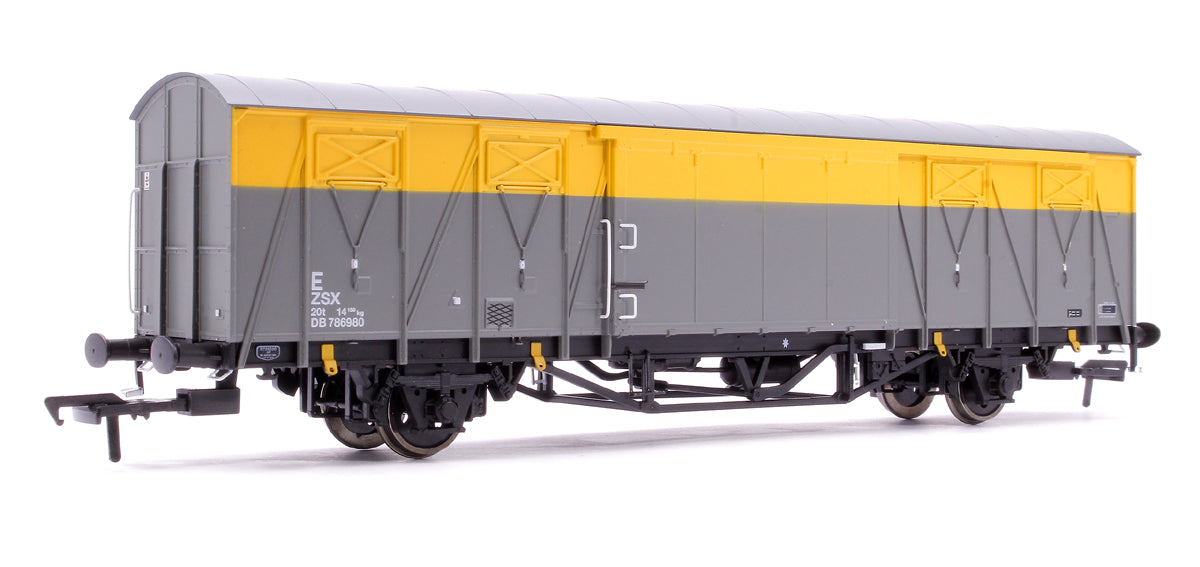 20T VIX Ferry Van , Civil Engineers Yellow/Grey DB786980