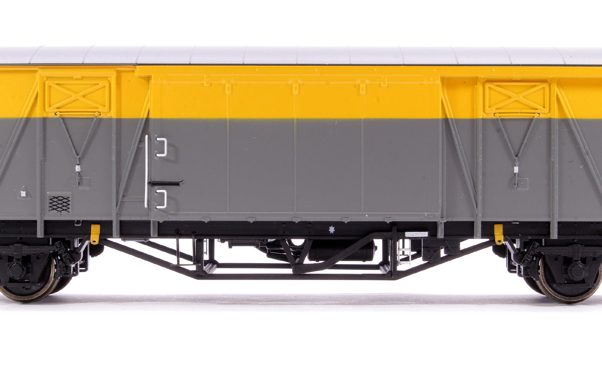 20T VIX Ferry Van , Civil Engineers Yellow/Grey DB786980