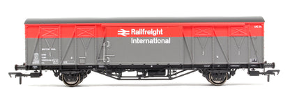 VIX Ferry Van, VIX No. 21 70 2380 249-9, Railfreight International red/grey