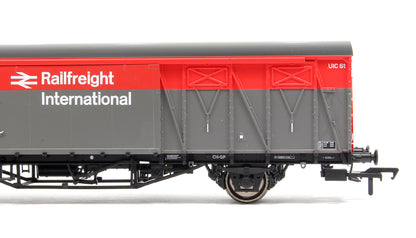 VIX Ferry Van, VIX No. 21 70 2380 249-9, Railfreight International red/grey