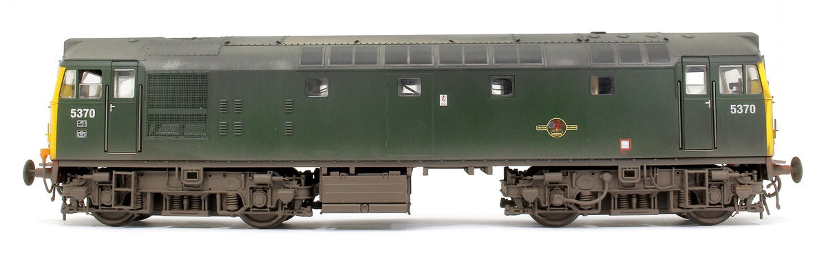 Class 27 BR plain green 5370 (full yellow ends) Diesel Locomotive - Weathered