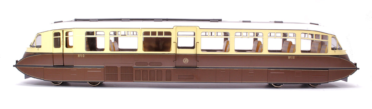 Streamlined Railcar 10 Lined Chocolate & Cream GWR Monogram Diesel Locomotive