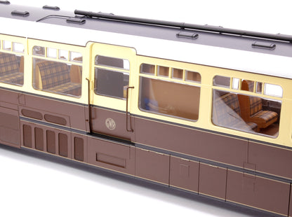 Streamlined Railcar 10 Lined Chocolate & Cream GWR Monogram Diesel Locomotive