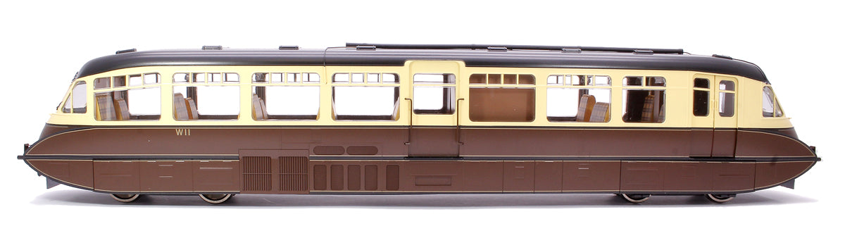 Streamlined Railcar W11 BR Lined Chocolate & Cream Diesel Locomotive