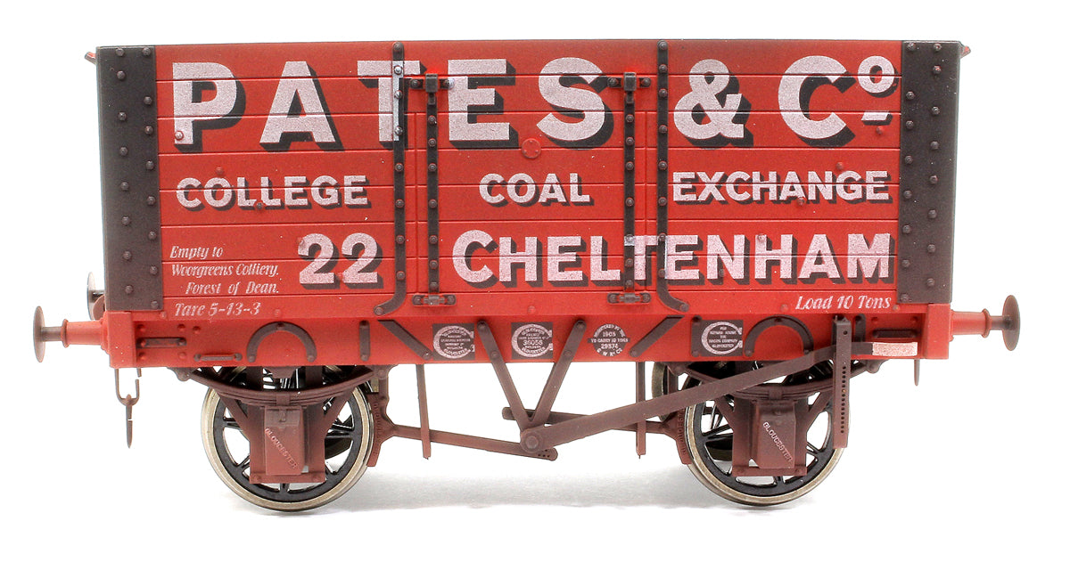 7 Plank 9' Wheelbase 2 Door Pates & Co No 22 - Weathered