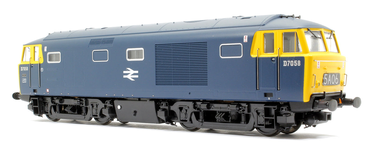 Class 35 BR 'Hymek' Blue FYE D7058 Diesel Locomotive