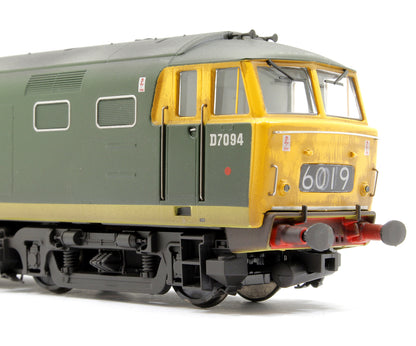 Class 35 BR 'Hymek' BR Green FYE D7094 Diesel Locomotive - Weathered