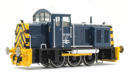 Class 07 013 (V2) BR Blue (White Cab Roof) Diesel Locomotive