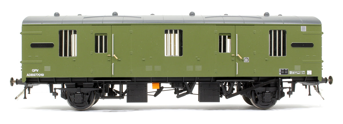 BR Mk1 CCT 4w General Purpose Van in BR Departmental Olive Green No.977019