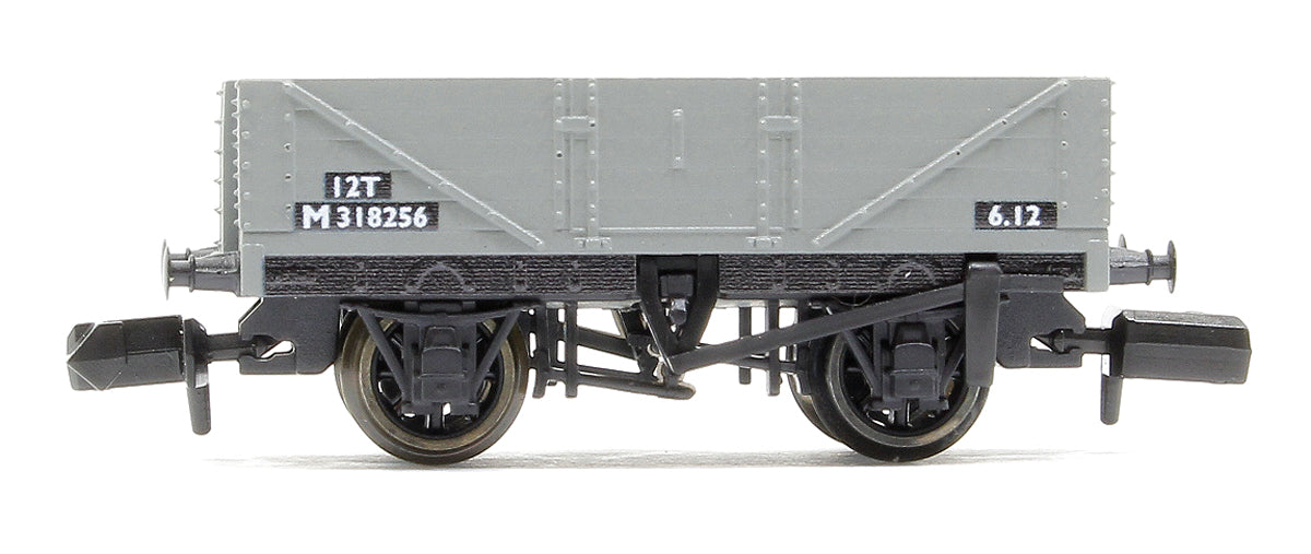 9ft 5 plank open wagon, BR, grey No.318256