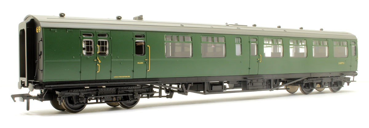 SR Bulleid Brake Third Semi-Open 10'' Vents BR (SR) Green No.S4377S