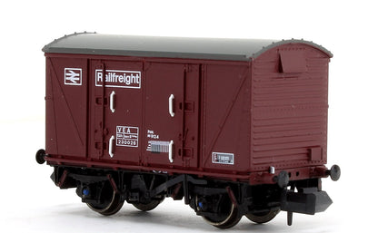 BR Maroon (Pristine) Railfreight VEA Munitions Van #230026