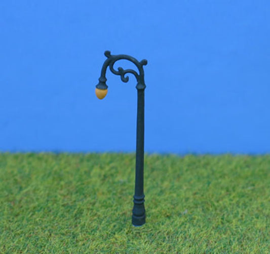 PDC11 P&D Marsh N Gauge Swan Neck Street Lamps  - UNPAINTED