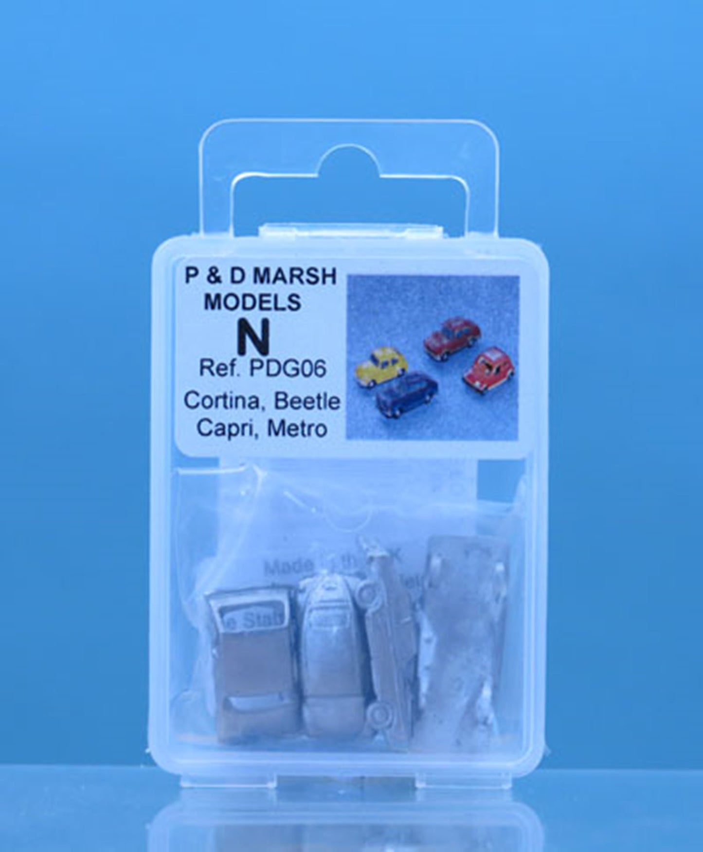 N Gauge Capri Cortina Beetle Metro Cars  - UNPAINTED