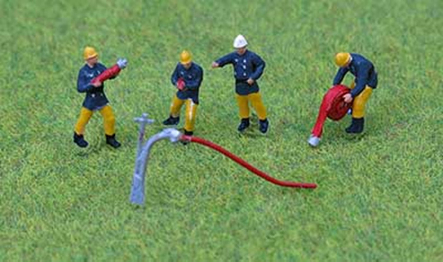 PDZ41 P&D Marsh OO Gauge 1970/80 Fire Crew 