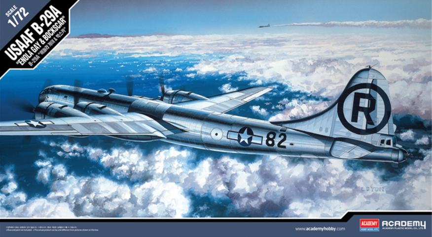 B-29A "Enola Gay" & "Bockscar" Model Kit