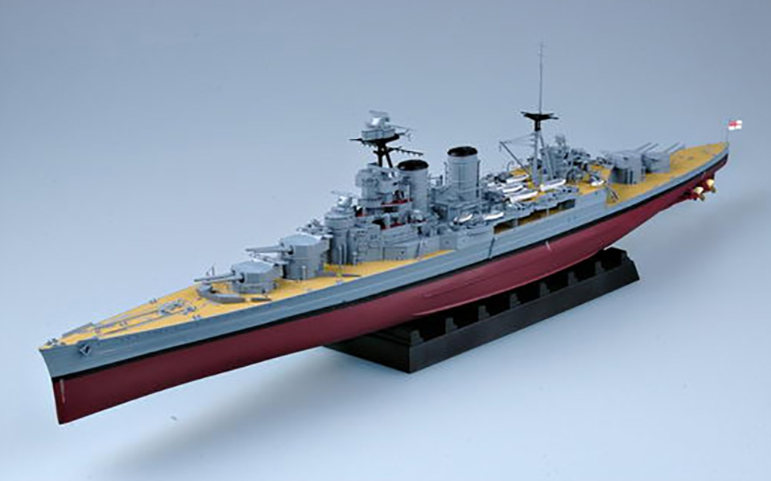 HMS Hood 1941 Model Kit