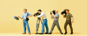 TV Camera Crew (4) Exclusive Figure Set
