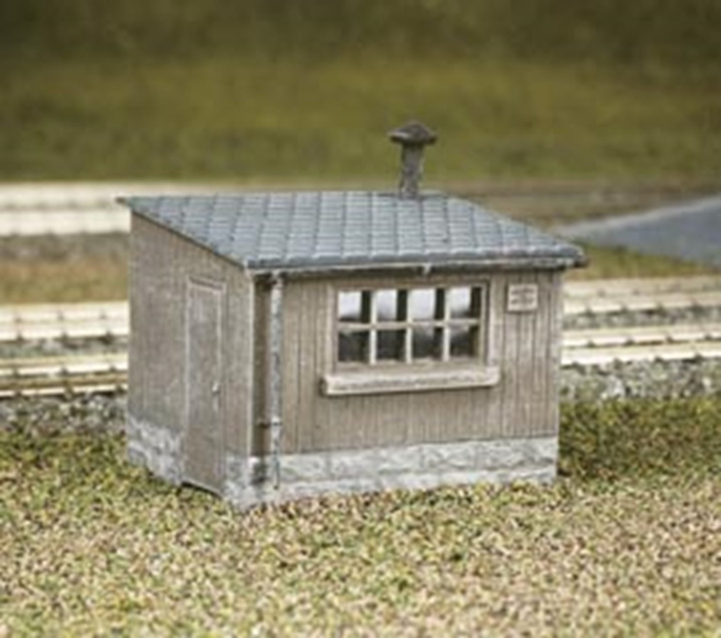 Wooden Lineside Huts (2) Kit