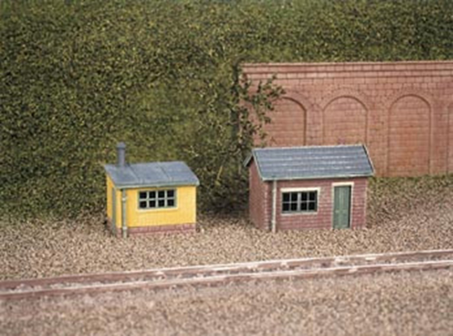 LINESIDE HUTS (2)