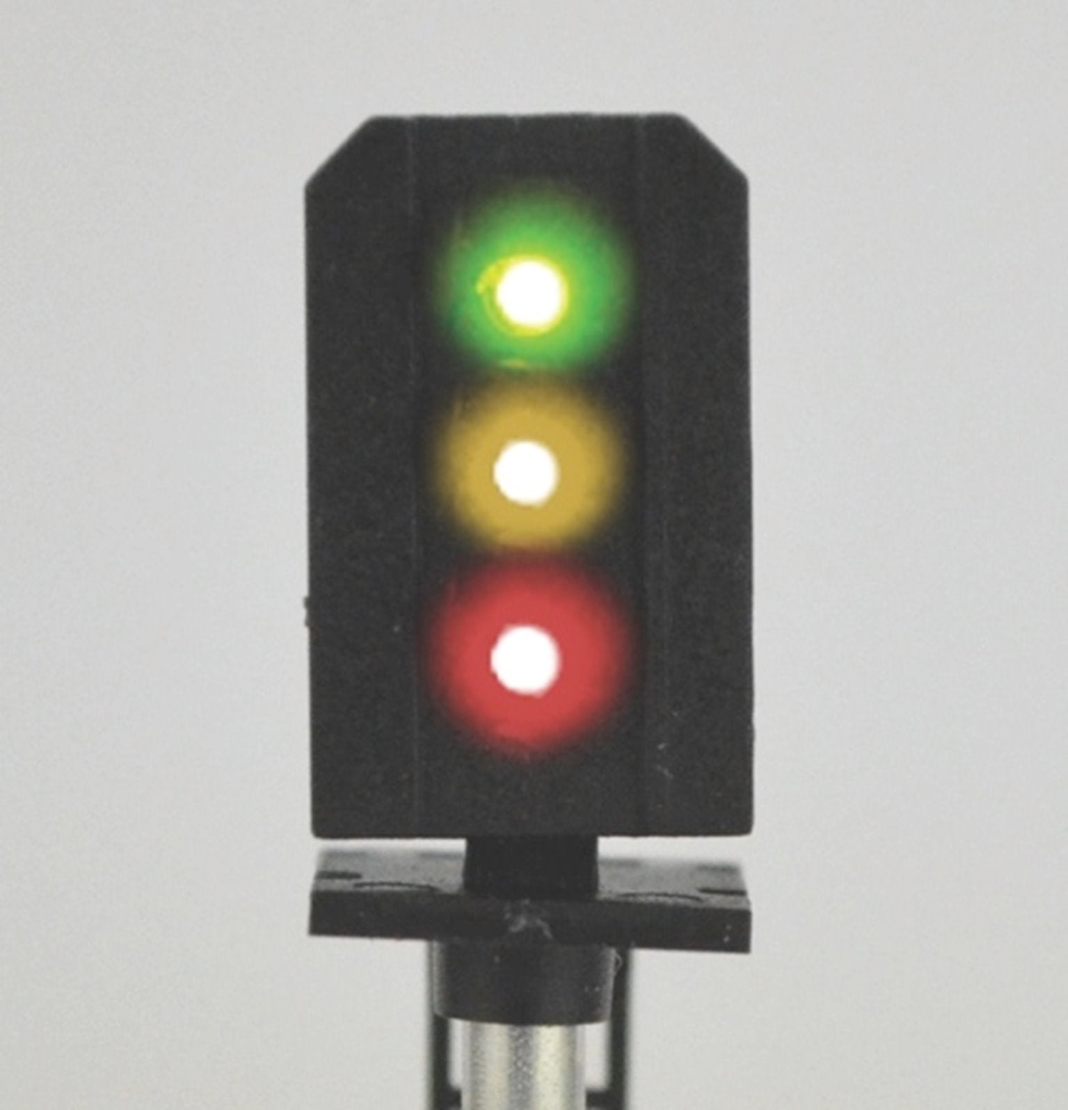 Train Tech TTSK4T Signal Kit (Theatre Indicator) 3 Aspect – Rails