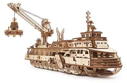 Mechanical wooden Model Research Vessel