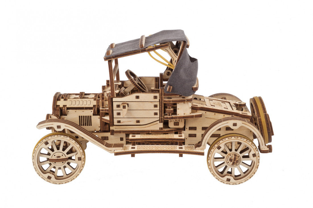 Retro Car UGR-T Mechanical Model Kit