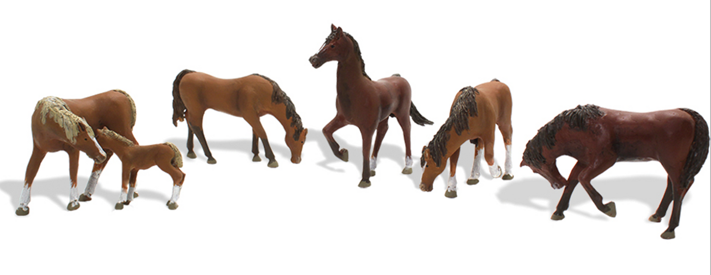 Scenic Accents - Chestnut Horses - HO Scale