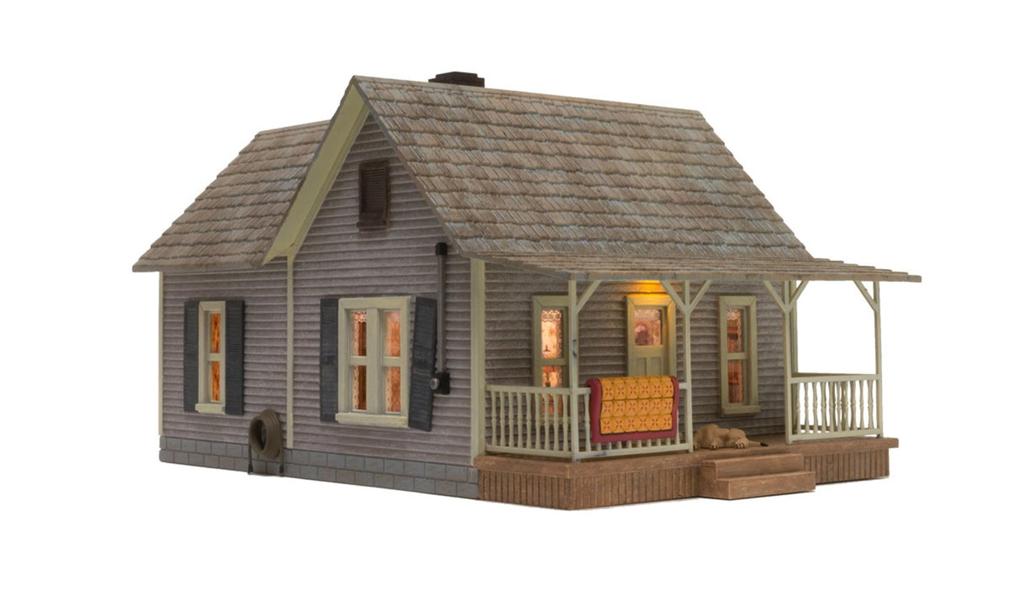 BR5860 WOODLAND SCENICS - O GAUGE BUILDINGS -  Old Homestead