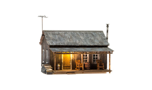 WOODLAND SCENICS - O GAUGE BUILDINGS -  Rustic Cabin