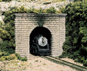 1 x Single Track Cut Stone Tunnel Portal