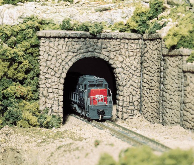 C1255 1 x Single Track Random Stone Tunnel Portal