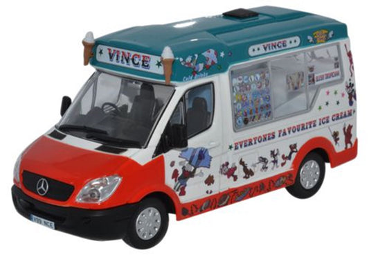 Oxford Diecast WM005 Whitby Mondial lce Cream Vinces Ice