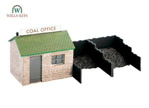 Coal Yard & Hut, includes plastic coal