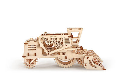 Combine Harvester Mechanical Model Kit