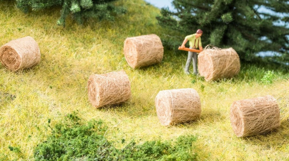 Hay Bales (18)