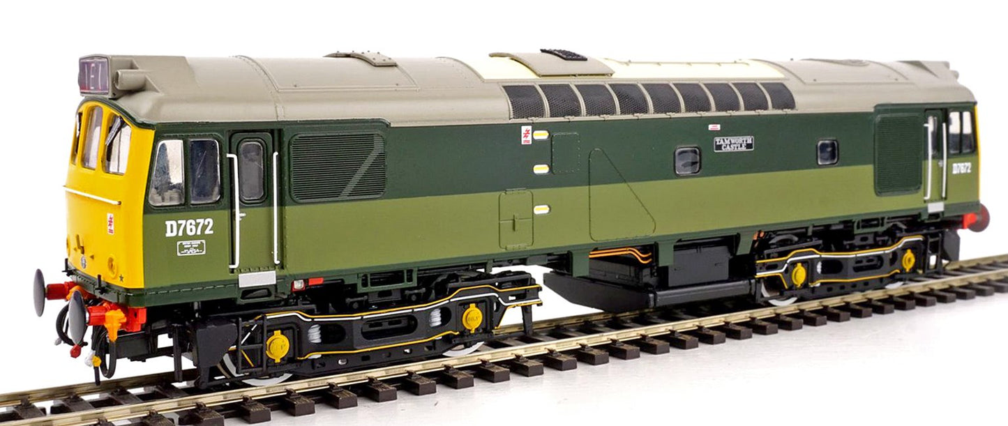 Class 25/3 - D7672 'Tamworth Castle' BR Special Two-Tone Green