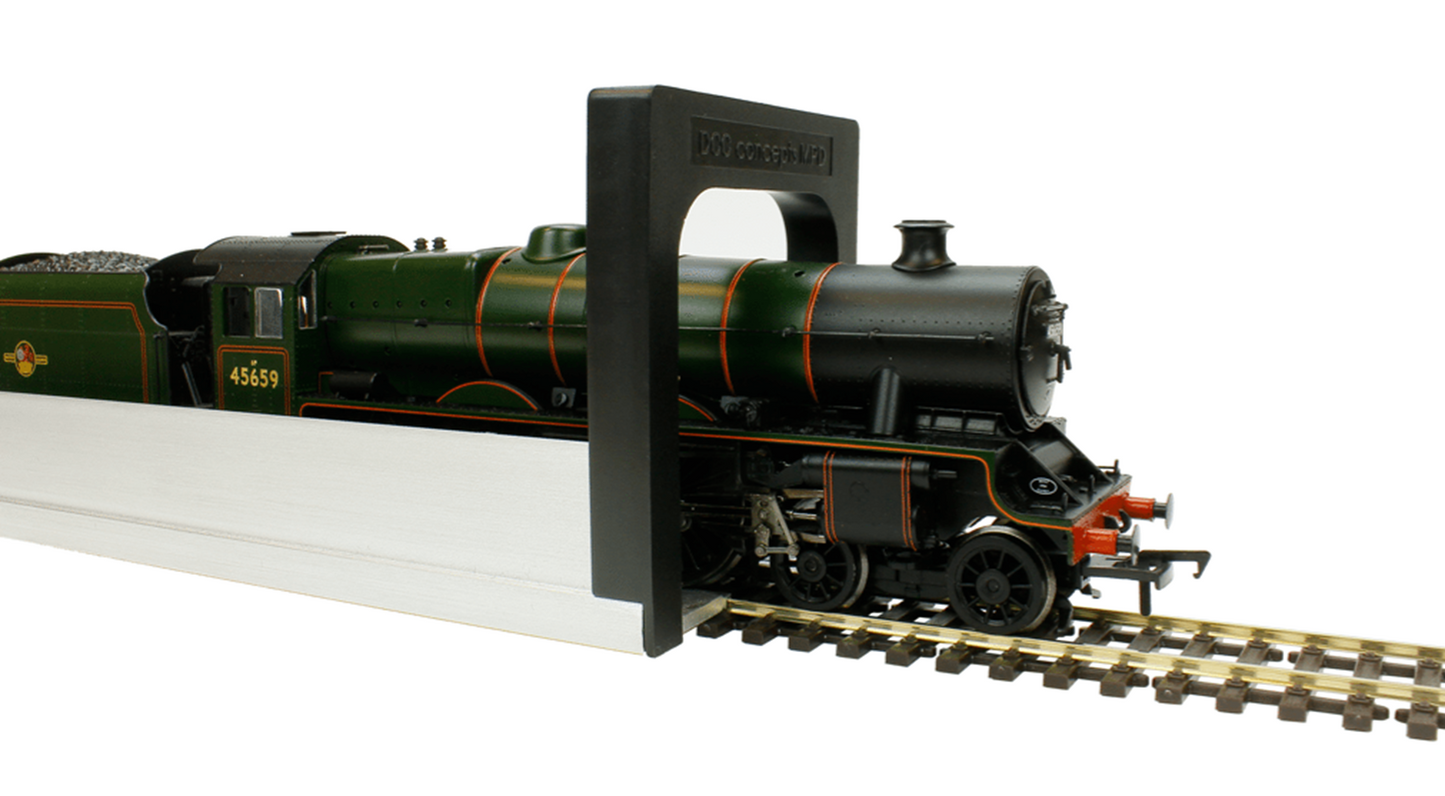 Motive Power Depot Drive On/Off Storage 560mm